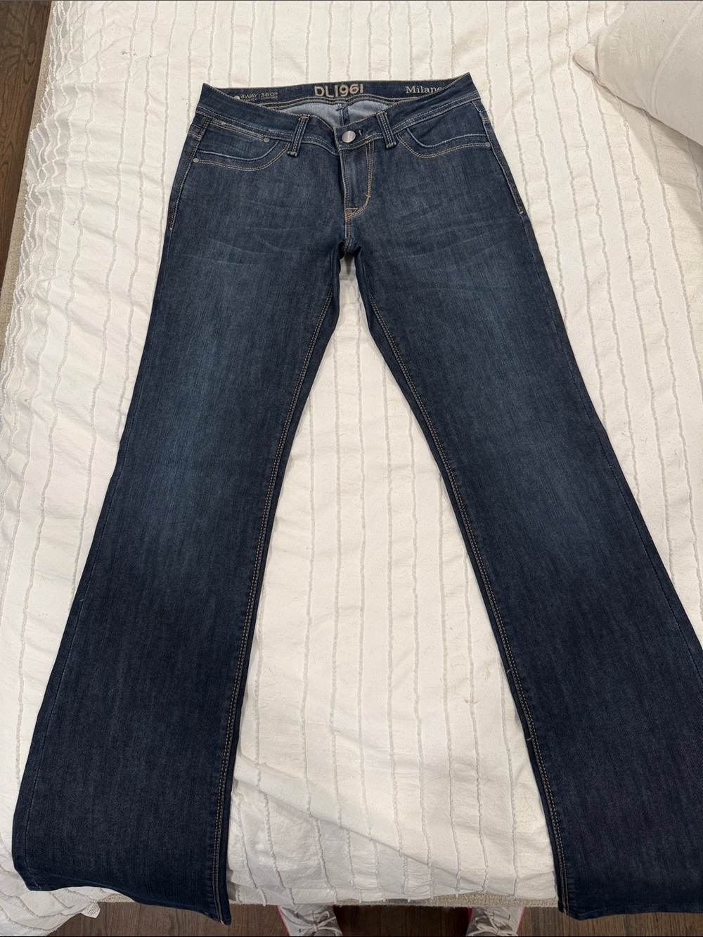 DL1961 Milano Women's Dark Indigo Wide Leg Jeans